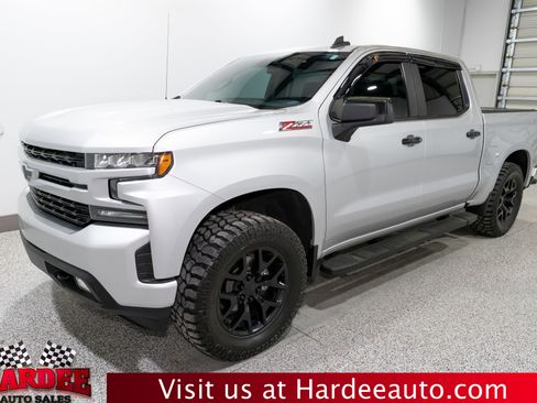 Used 2022 Chevrolet Silverado 1500 RST w/ Convenience Package II image 2