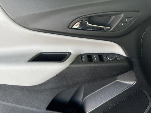 New 2024 Chevrolet Equinox LS w/ LS Convenience Package image 10