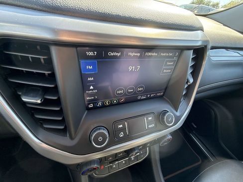 Certified 2023 GMC Acadia AT4 w/ Preferred Package image 19