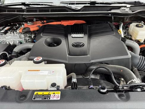 Used 2024 Toyota Sequoia Limited w/ Tow Technology Package AWD/4WD image 39