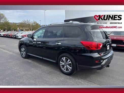 Used 2020 Nissan Pathfinder S AWD/4WD image 12