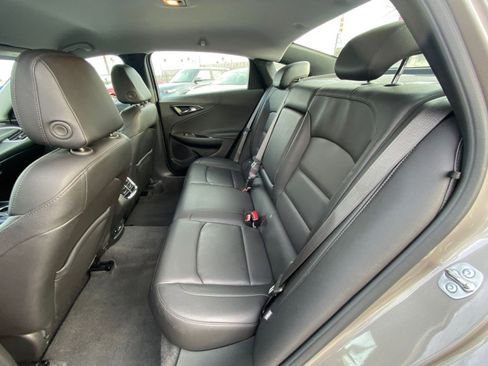 Used 2024 Chevrolet Malibu LT image 38