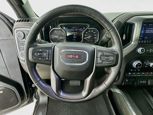 Used 2020 GMC Sierra 2500 AT4 w/ AT4 Premium Package AWD/4WD image 11