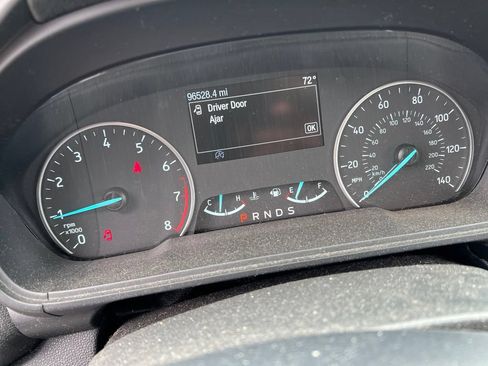 Used 2018 Ford EcoSport SE FWD image 9