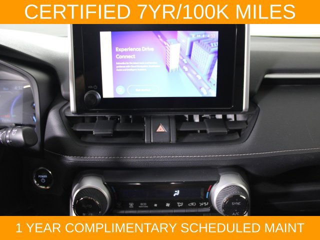 Used 2025 Toyota RAV4 XLE AWD/4WD image 23