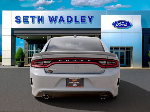 Used 2022 Dodge Charger GT w/ Performance Handling Group RWD image 5