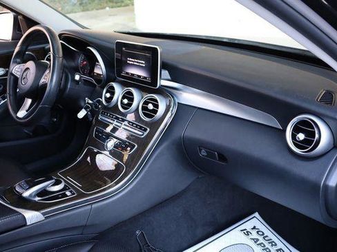 Used 2015 Mercedes-Benz C 300 Sedan image 24
