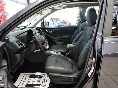Used 2019 Subaru Forester Premium image 27