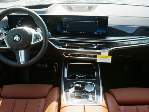 New 2027 BMW X7 xDrive40i w/ M Sport Package AWD/4WD image 15
