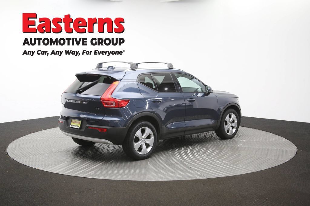 Used 2021 Volvo XC40 T5 Momentum AWD/4WD image 44