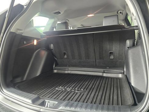 Used 2021 Honda CR-V Touring image 16