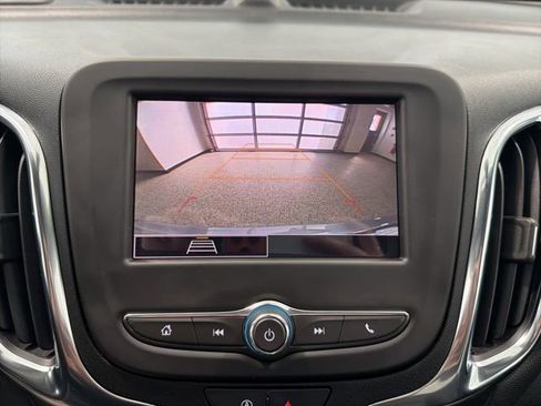 Used 2024 Chevrolet Equinox LT image 16