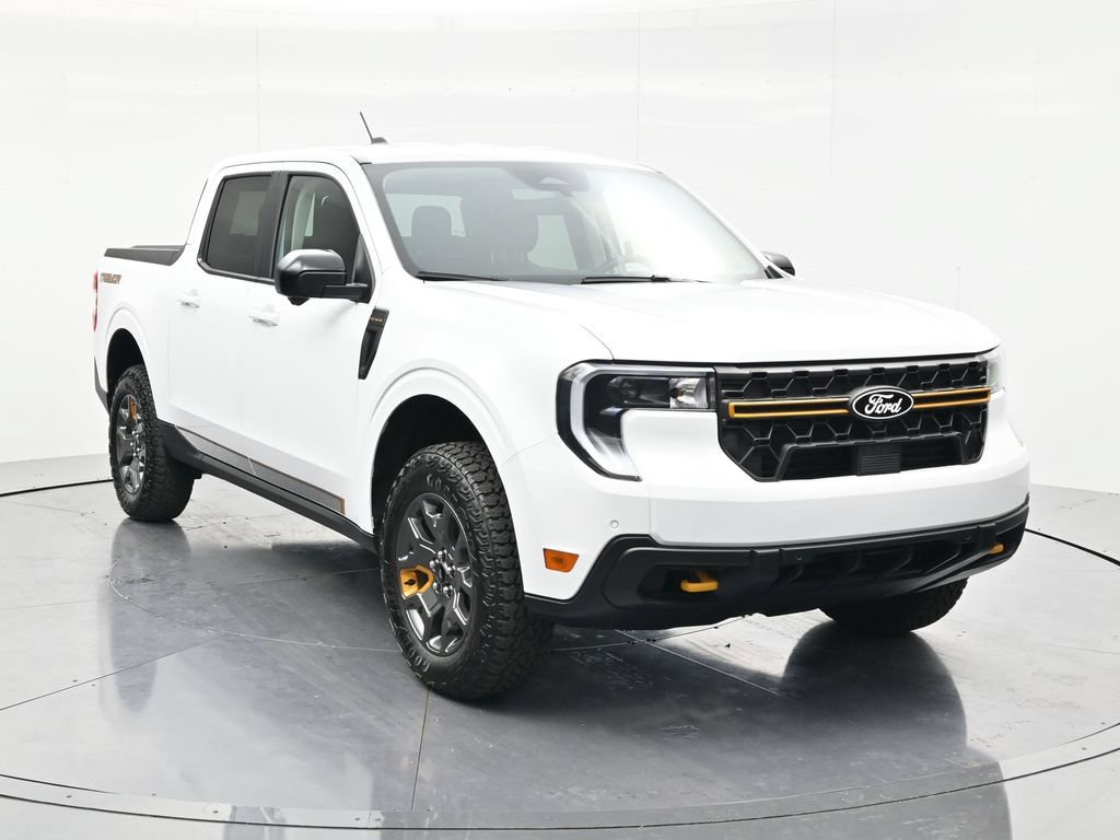 Used 2025 Ford Maverick Tremor AWD/4WD image 3