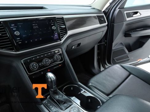Used 2018 Volkswagen Atlas SEL AWD/4WD image 23