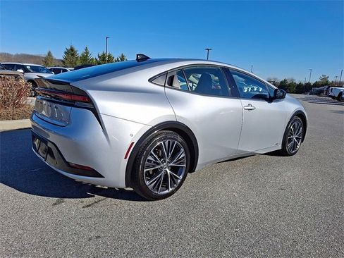 Certified 2024 Toyota Prius Limited image 6