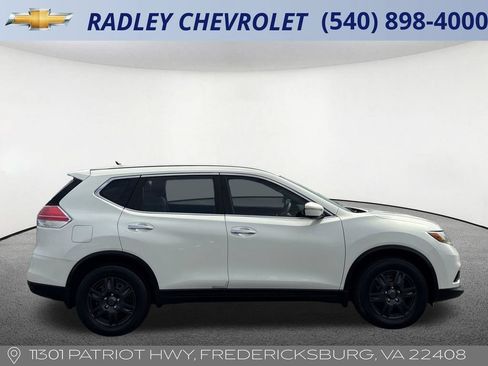 Used 2014 Nissan Rogue S FWD image 20