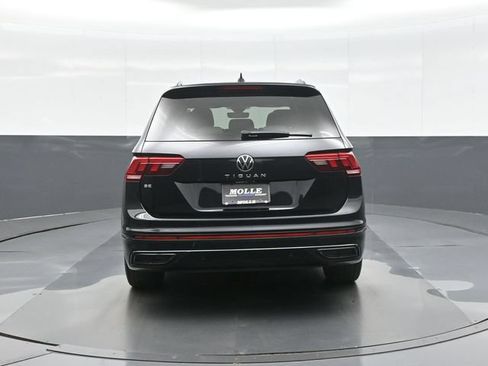 Used 2023 Volkswagen Tiguan SE R-Line FWD image 6