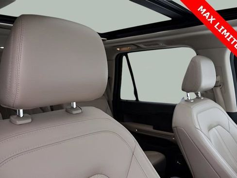 Used 2023 Ford Expedition Max Limited image 24
