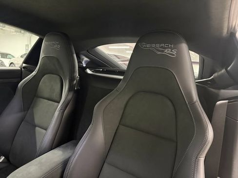 Certified 2025 Porsche 718 Cayman GT4 RS RWD image 33