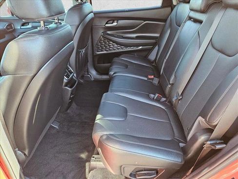Used 2019 Hyundai Santa Fe Limited image 16