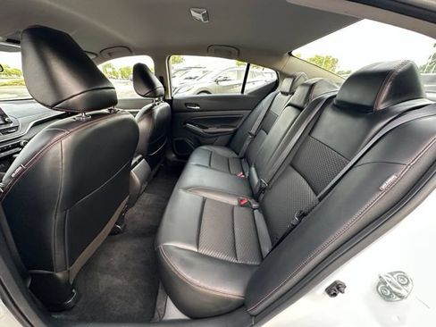 Certified 2023 Nissan Altima 2.5 SR FWD image 25