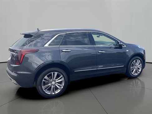 Certified 2023 Cadillac XT5 Premium Luxury w/ Technology Package AWD/4WD image 5