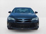 Used 2016 Toyota Camry SE image 2