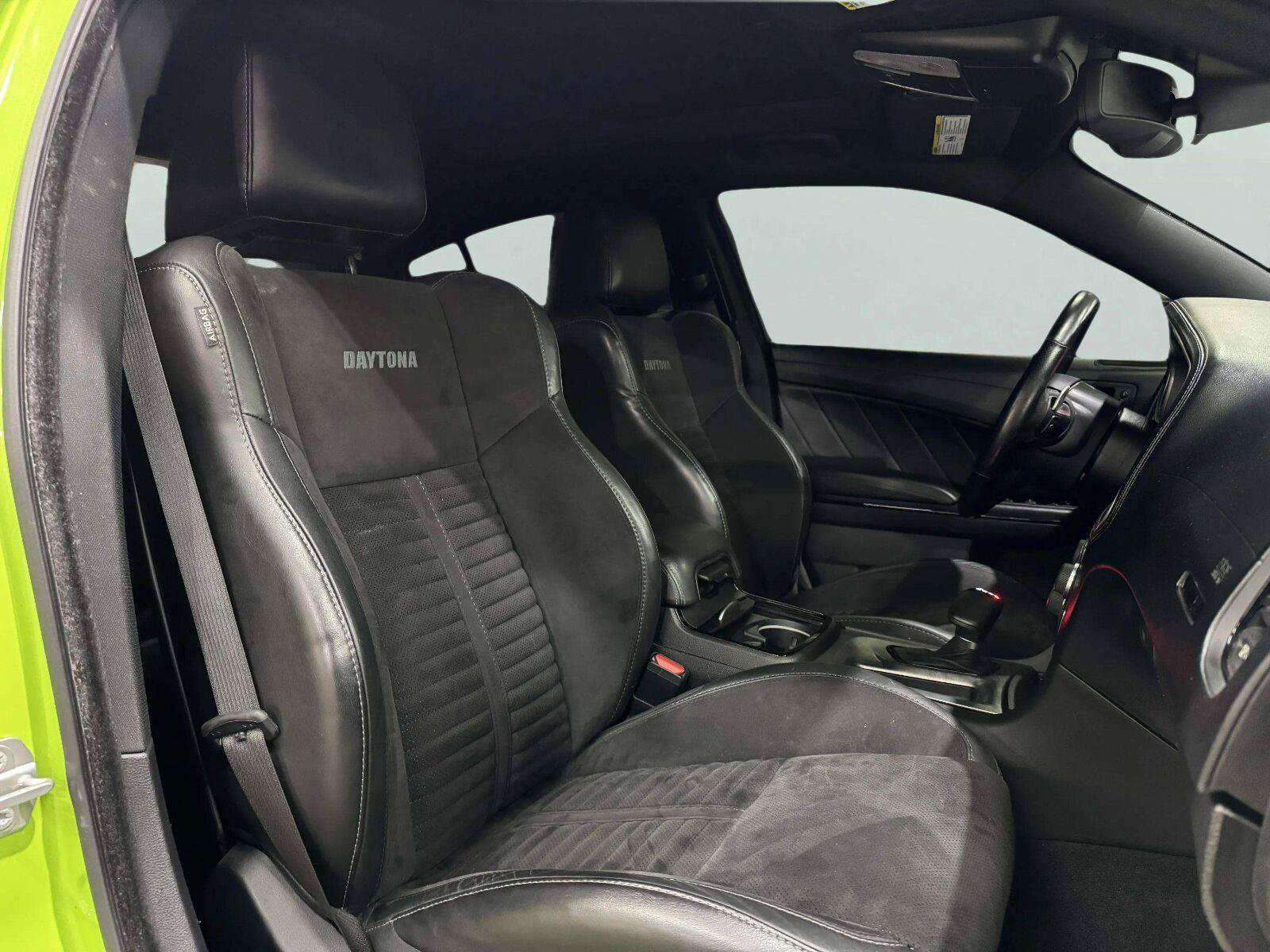 Used 2019 Dodge Charger Scat Pack w/ Daytona Edition Group RWD image 29