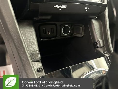 Used 2018 Buick Encore Sport Touring image 27