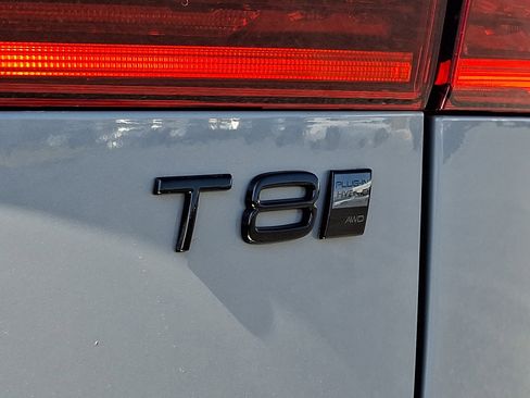 New 2026 Volvo XC60 T8 Ultra w/ Protection Package Premier AWD/4WD image 20