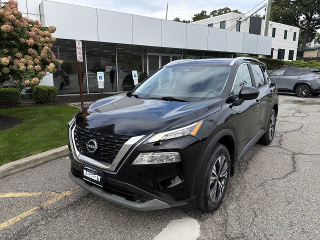 Certified 2023 Nissan Rogue SV w/ SV Premium B Package AWD/4WD image 4