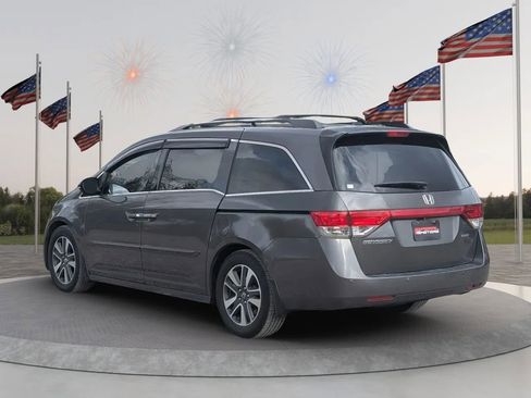 Used 2014 Honda Odyssey Touring Elite image 5