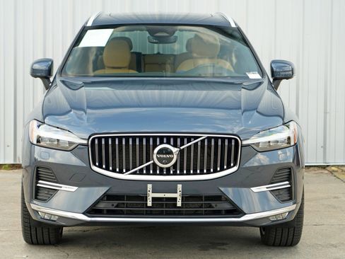 Used 2023 Volvo XC60 B5 Ultimate w/ Climate Package image 51