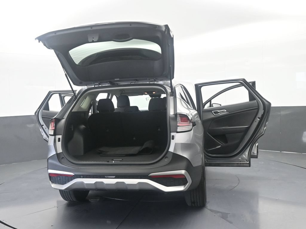 Used 2025 Kia Sportage LX FWD image 71