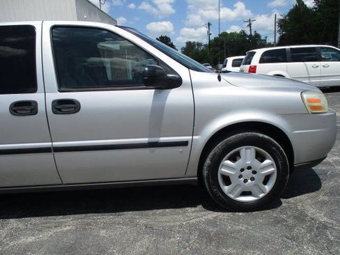 Used 2008 Chevrolet Uplander LS w/ Climate Package FWD image 11