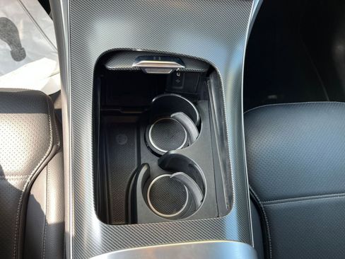 Used 2024 Mercedes-Benz GLC 300 GLC 300 image 43