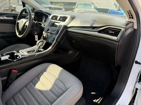 Used 2016 Ford Fusion S image 20