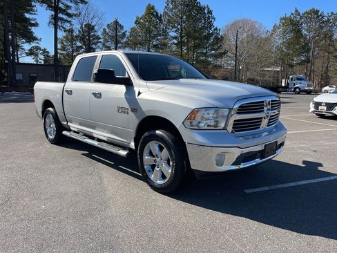 Used 2018 RAM 1500 Big Horn image 6