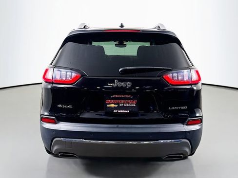 Used 2019 Jeep Cherokee Limited AWD/4WD image 7