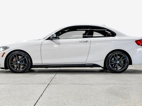 Used 2016 BMW M235i xDrive Coupe image 9