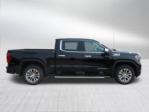 New 2026 GMC Sierra 1500 Denali w/ Technology Package image 8