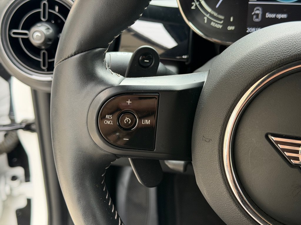 Used 2024 MINI Cooper S FWD image 35