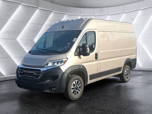 New 2026 RAM ProMaster 1500 w/ Quick Order Package 22G SLT image 2