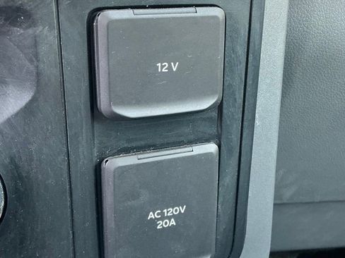 Used 2025 Ford F150 XLT w/ Equipment Group 301A Standard AWD/4WD image 38