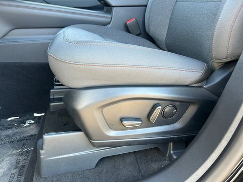 New 2026 Ford Explorer Active AWD/4WD image 14
