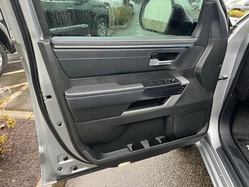 Used 2024 Toyota Tundra Platinum image 10