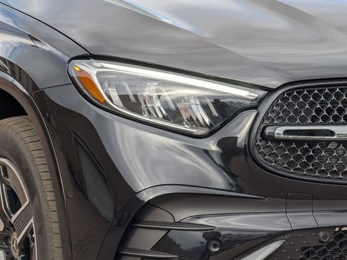 Used 2026 Mercedes-Benz GLC 300 4MATIC image 8