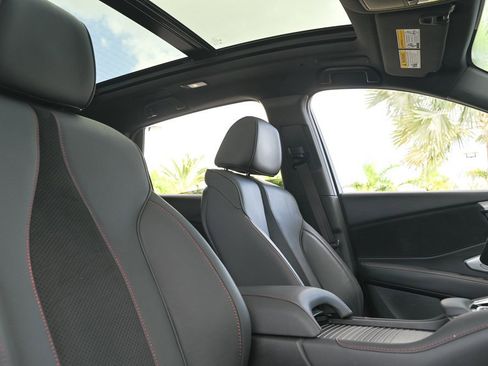 Used 2023 Acura RDX A-Spec image 19