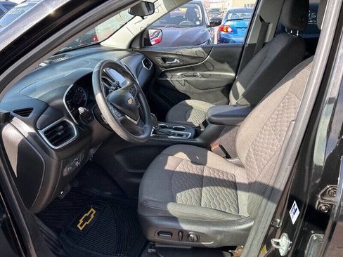 Used 2018 Chevrolet Equinox LT image 14