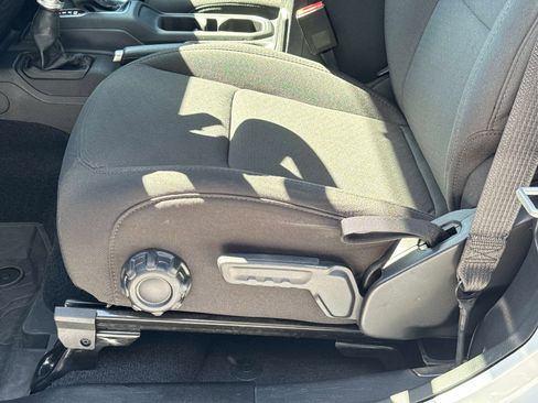 Used 2023 Jeep Wrangler Sport AWD/4WD image 14